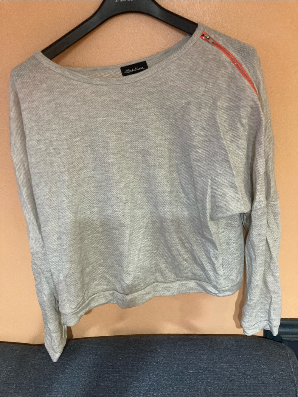 Sanctuary Light Gray Scoop Neck Zip-Accent Sweater